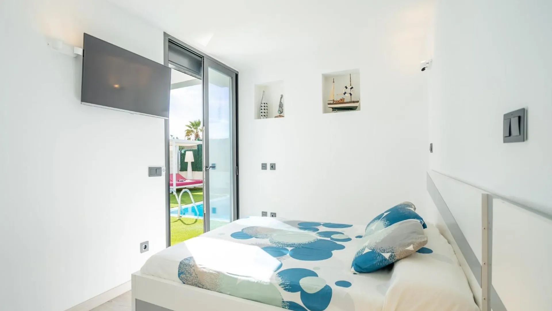 Seaside Villa With Swimming Pool Santa Margalida